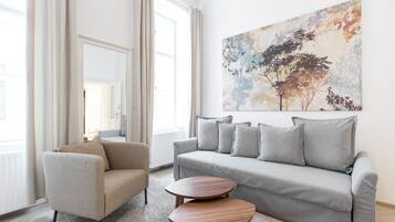 Huoneisto, 1 makuuhuone (No. 12, incl. cleaning fee 45 EUR) | Olohuone | Taulutelevisio