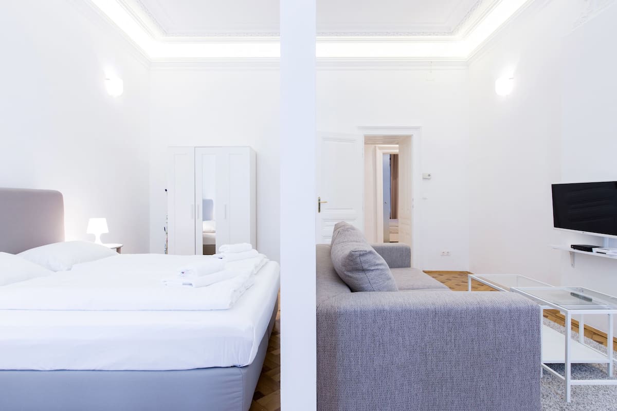 Superior Apartment (No. 11D, incl. cleaning fee 48 EUR)