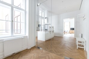 Apartment, 3 Bedrooms (Penthouse 26, incl.cleaning fee 60EUR) | Private kitchen | Full-sized fridge, stovetop, coffee/tea maker, electric kettle - HeyMi Apartments in City Center (Vienna)