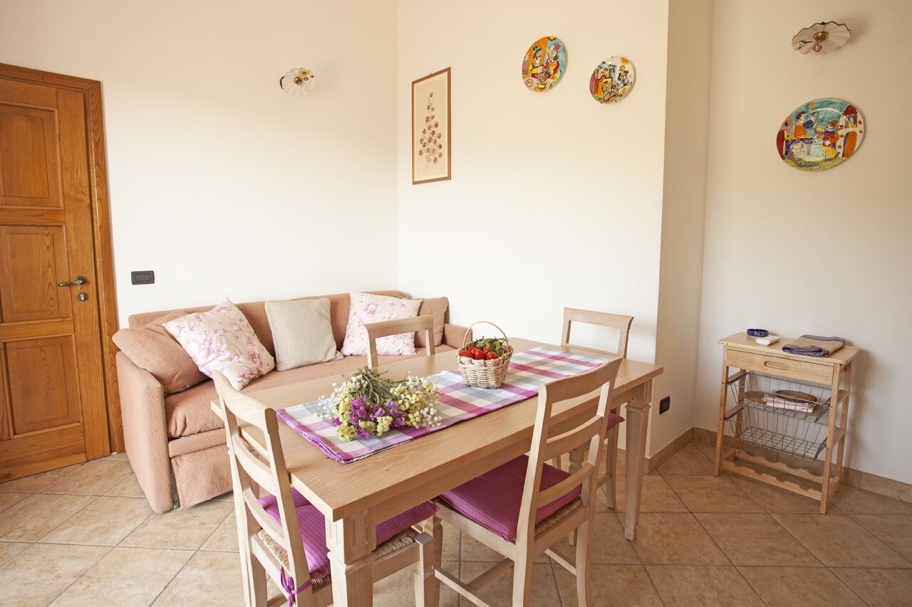 Apartment, 2 Bedrooms, Accessible | In-room dining