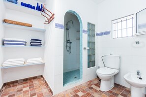 Hair dryer - can Gertrudis  · Villa con piscina en Santa Gertrudi (Santa Gertrudis de Fruitera)