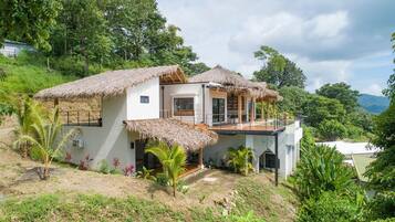 Facciata della struttura