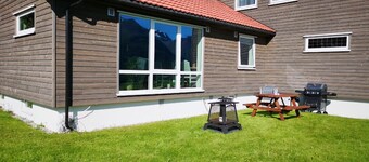Romsdalseggen Lodge.