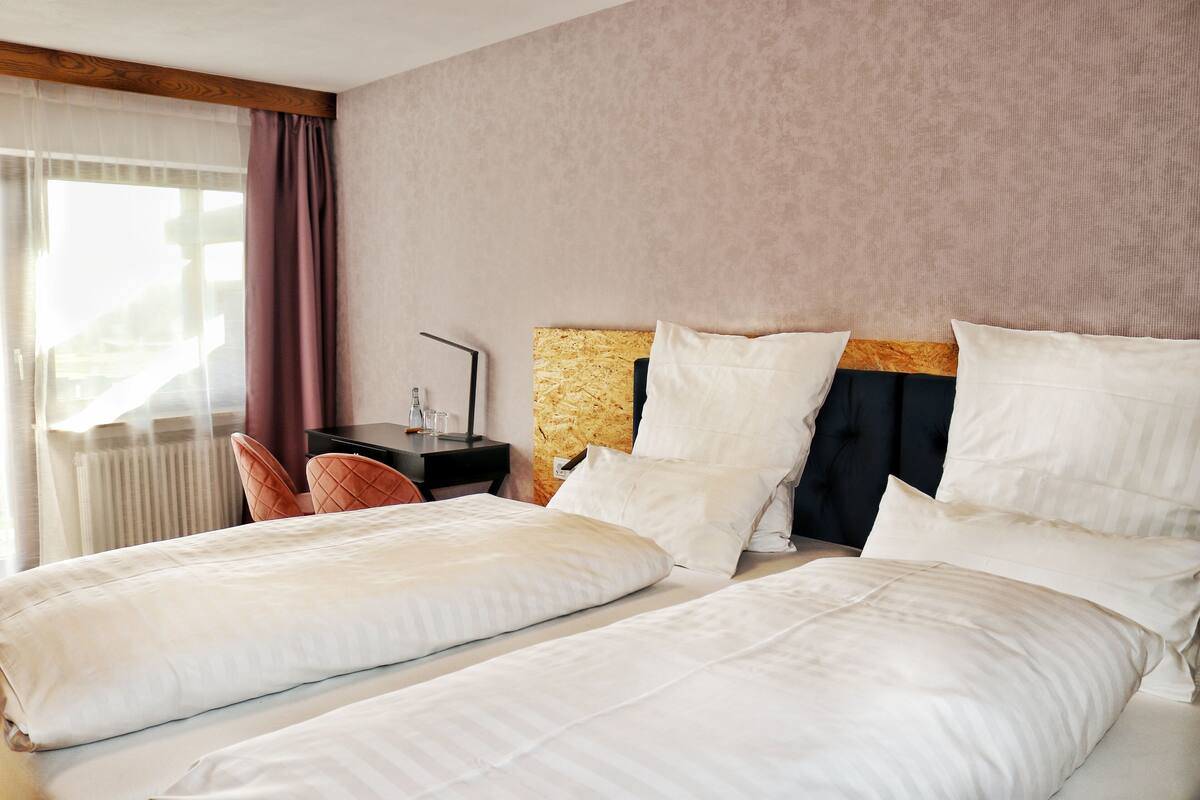 Hochwertige Bettwaren, Daunenbettdecken, Tempur-Pedic-Betten