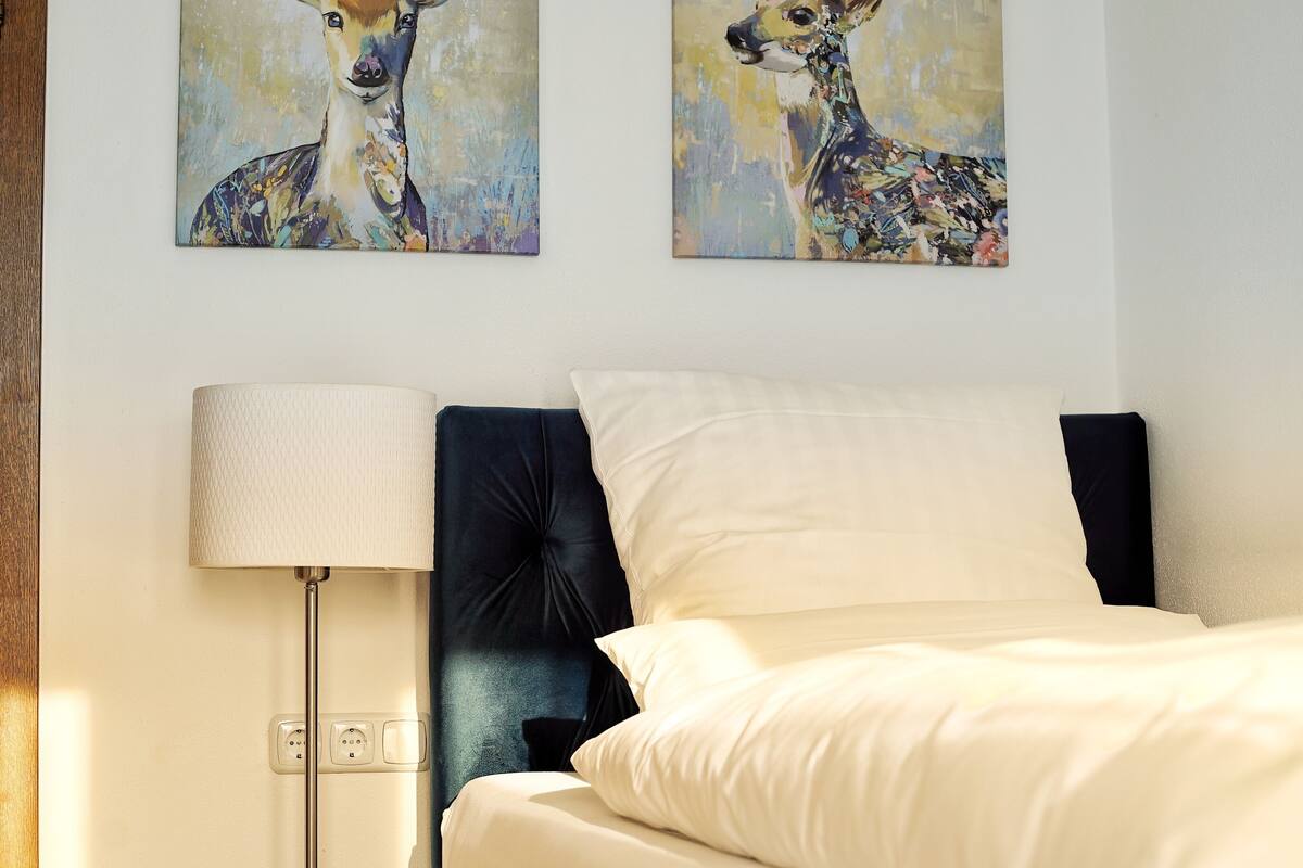 Hochwertige Bettwaren, Daunenbettdecken, Tempur-Pedic-Betten