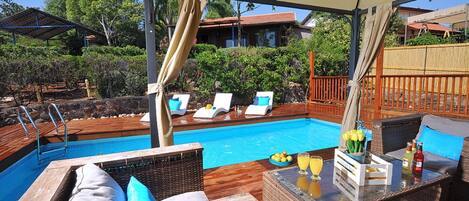 Indoor pool, outdoor pool