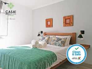 1 soverom, lydisolert, strykejern/-brett og wi-fi