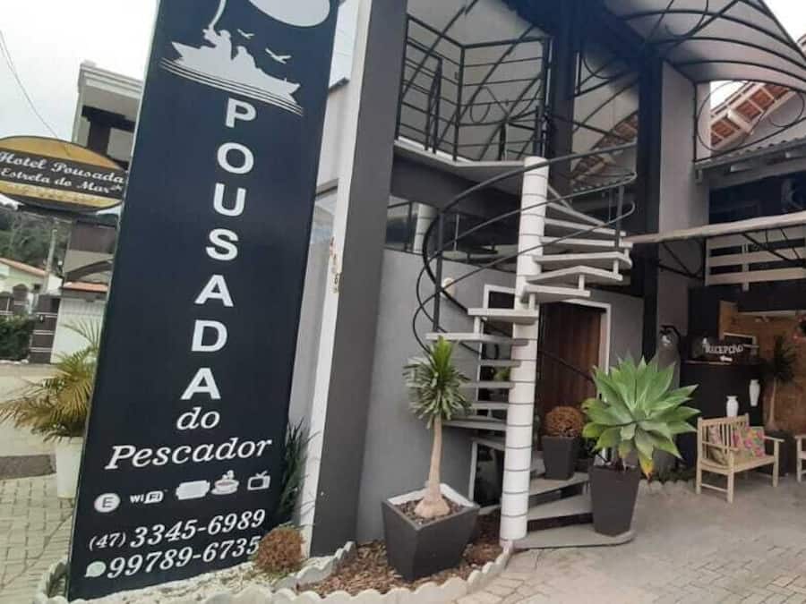 Fachada da propriedade
