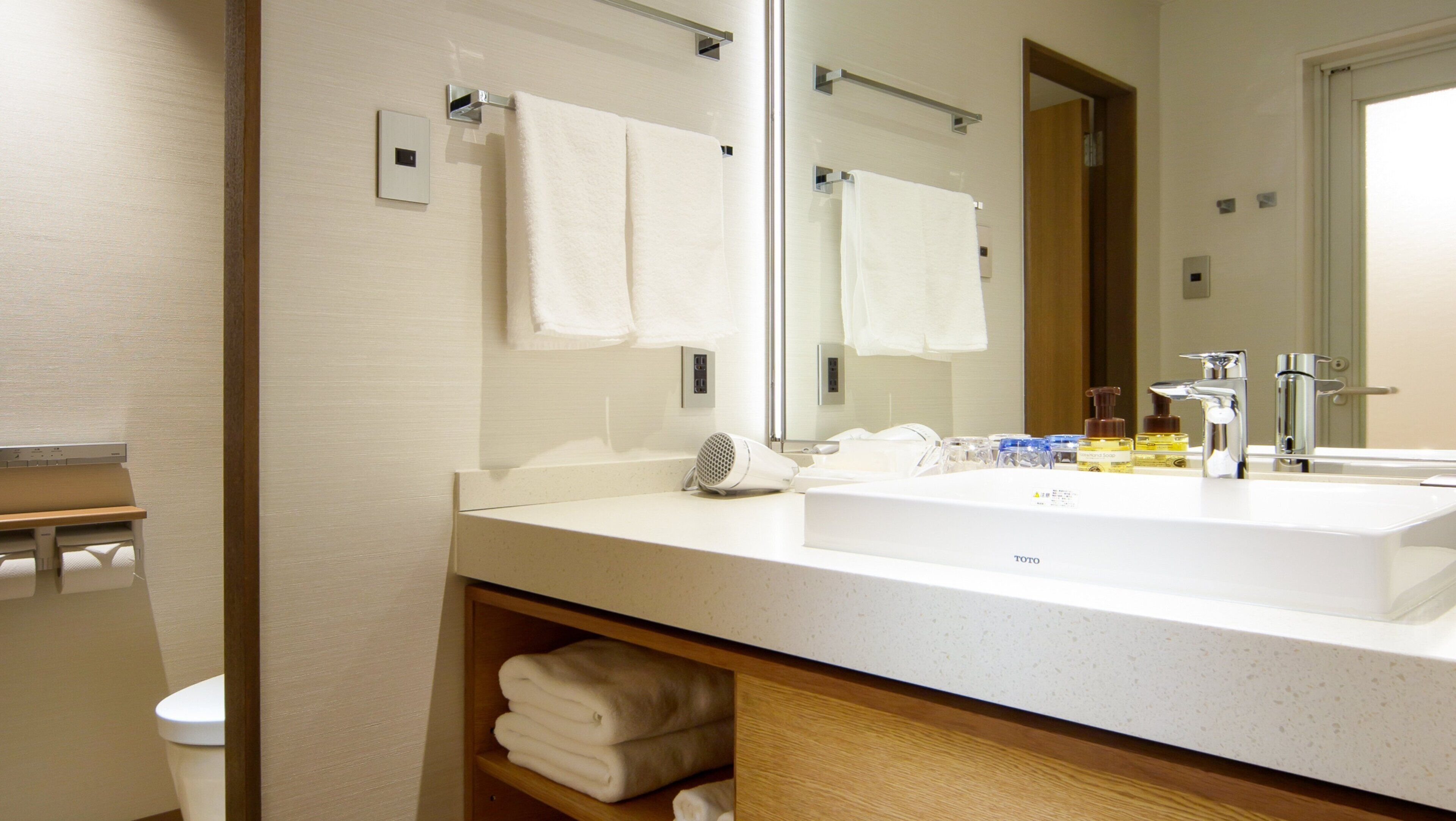 Chambre Premium, 2 lits une place, balcon