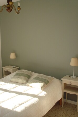 3 Schlafzimmer, Bügeleisen/Bügelbrett, Reisekinderbett, kostenloses WLAN
