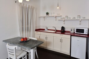 Chalet, Garden Area | Private kitchenette