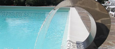 Piscina all'aperto