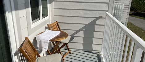 Condo, 2 quartos, sacada, vista parcial para o oceano (4307) | Sacada