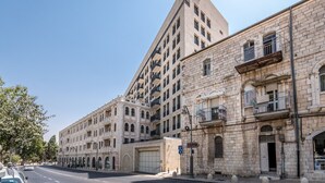 Estudio Confort | Vistas a la calle