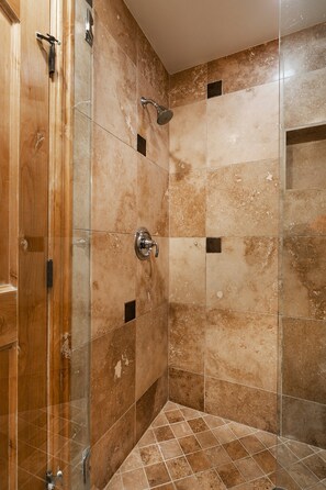 Dusche, Haartrockner