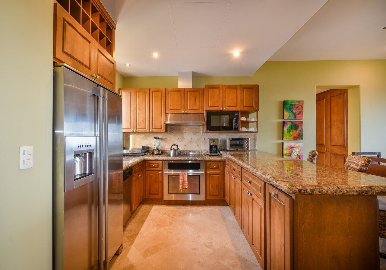 Gorgeous 3BD/3BTH Master Suite w/Incredible Views of San Jose del Cabo Bay