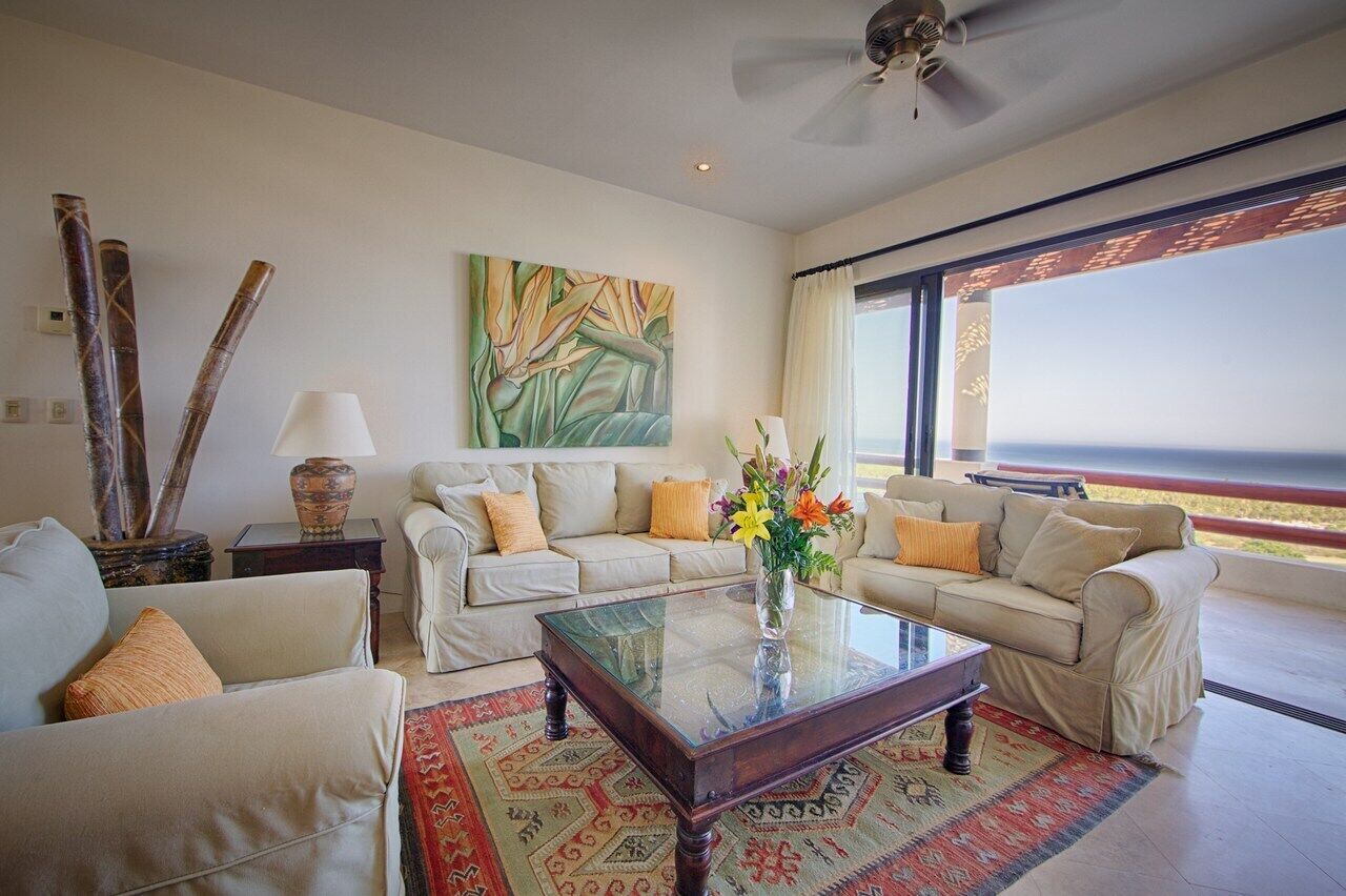 Gorgeous 3BD/3BTH Master Suite w/Incredible Views of San Jose del Cabo Bay
