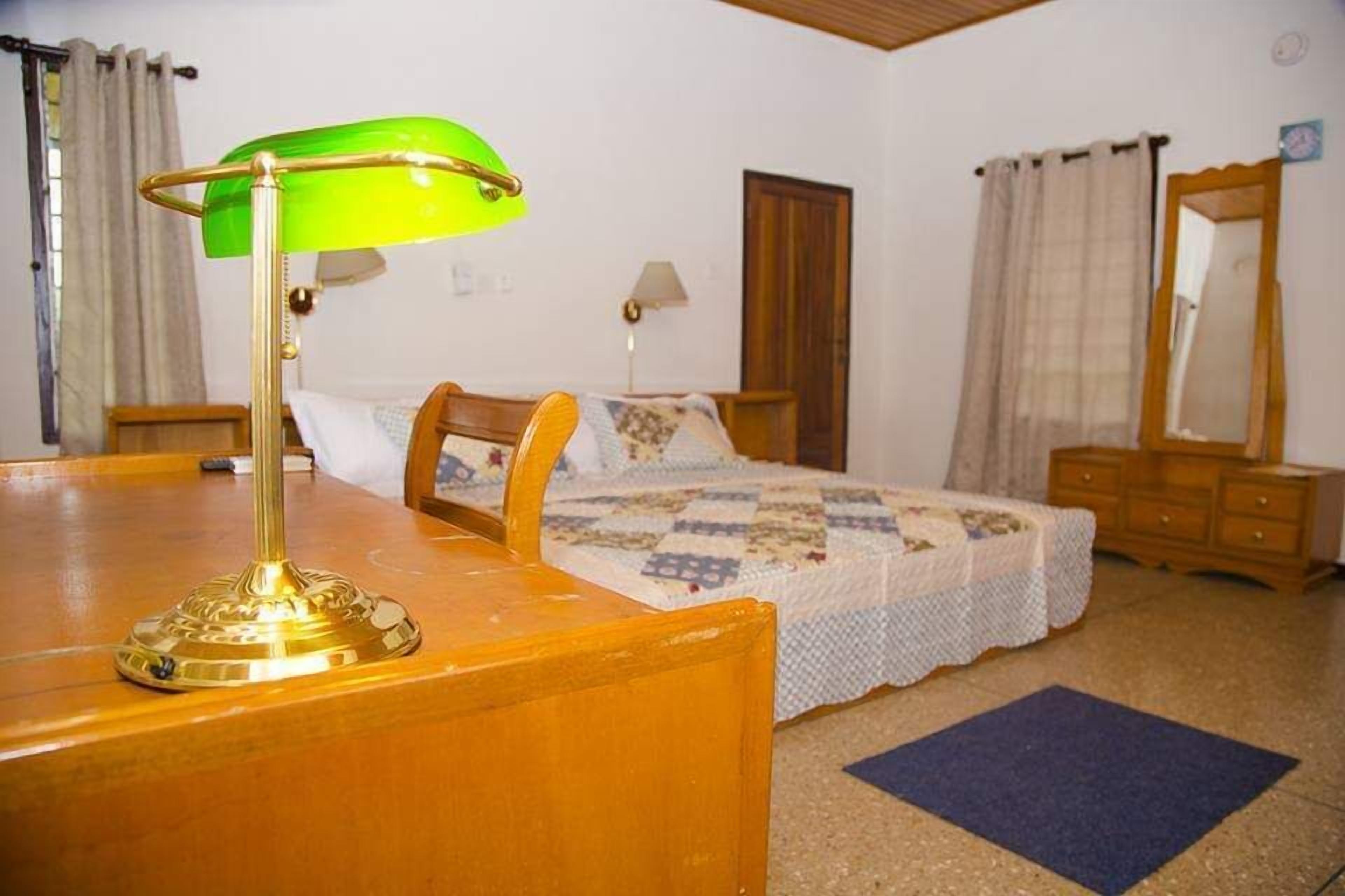 Executive Double Room | Free WiFi