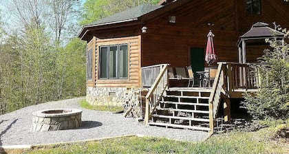 Casa Lago Lakefront on Watauga Lake, covered boat dock, boat slip, water toys