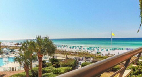 Beach side paradise!