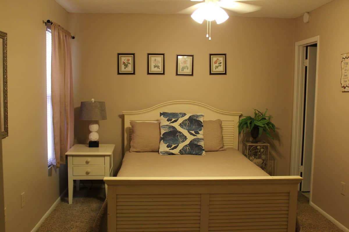 Condo, 2 Bedrooms, Balcony, Beach View (271) | 1 bedroom, individually decorated, individually furnished, free WiFi