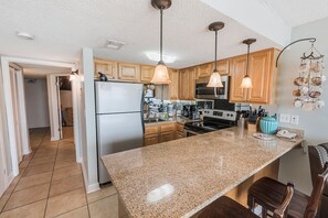 Private kitchen - Island Winds West by ALBVR (Gulf Shores)