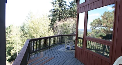 Evergreen Mountain Chalet