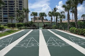 Sport court - BT 3821 Pond View Condo-Paradise Vacation Rental in Ocean Village (Fort Pierce)