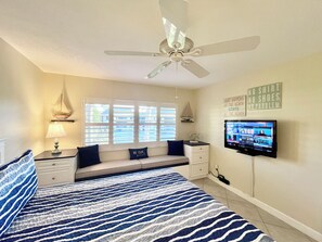 1 bedroom, iron/ironing board, internet, bed sheets