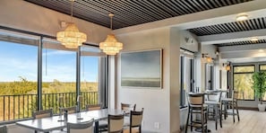 Dining - OV 625 Pond/Bridge View Condo-Paradise Vacation Rental in Ocean Village (Fort Pierce)