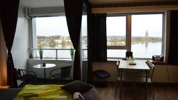 1 bedroom, free WiFi