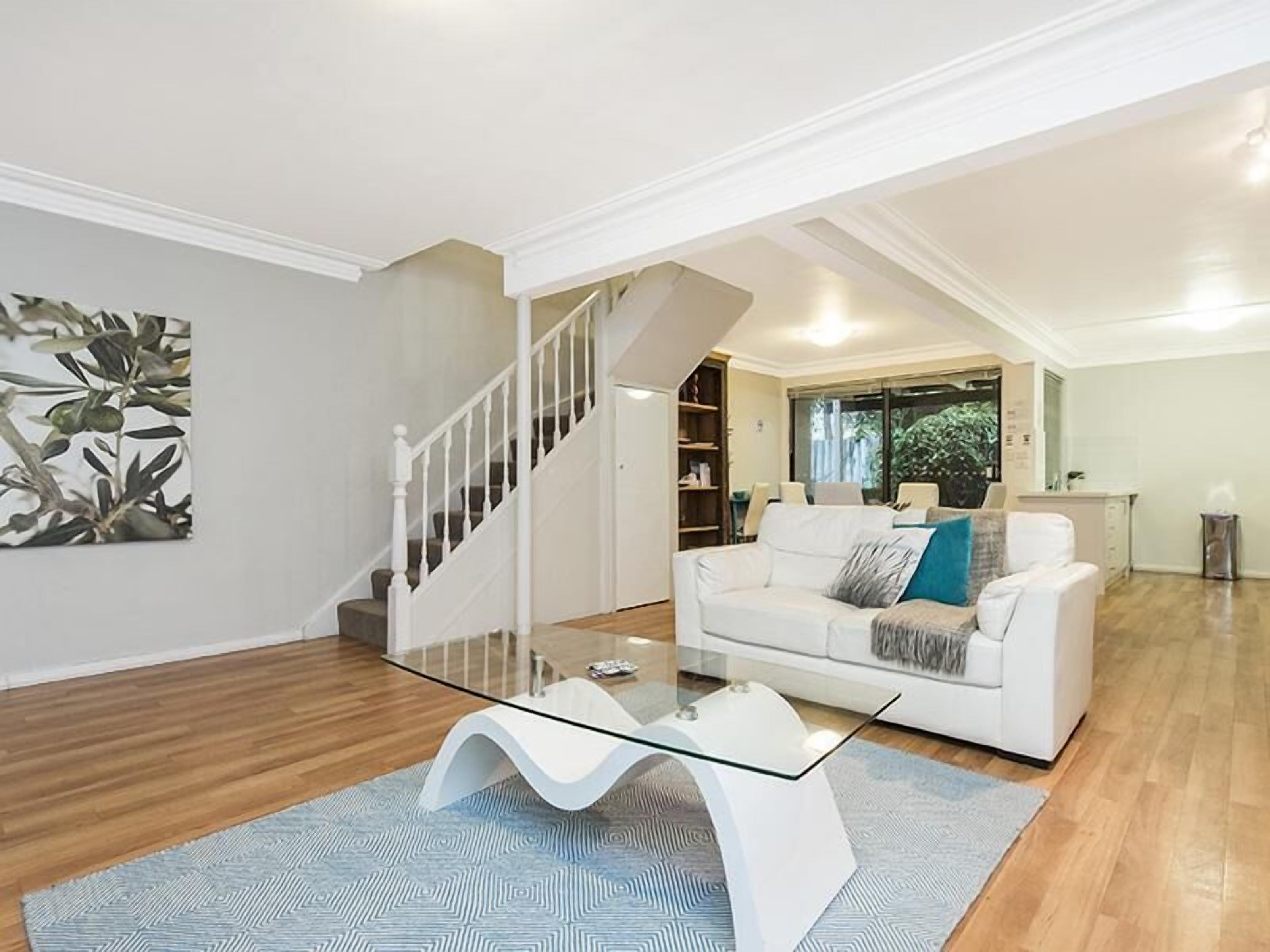 Stylish Subiaco terrace accommodation