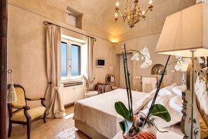 5 camere, ferro/asse da stiro, Wi-Fi gratuito, lenzuola