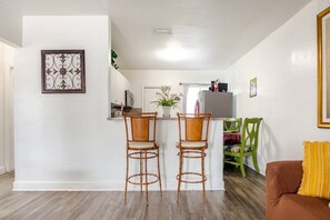 Interior - Spacious Duplex Near MIA & Port (Miami)