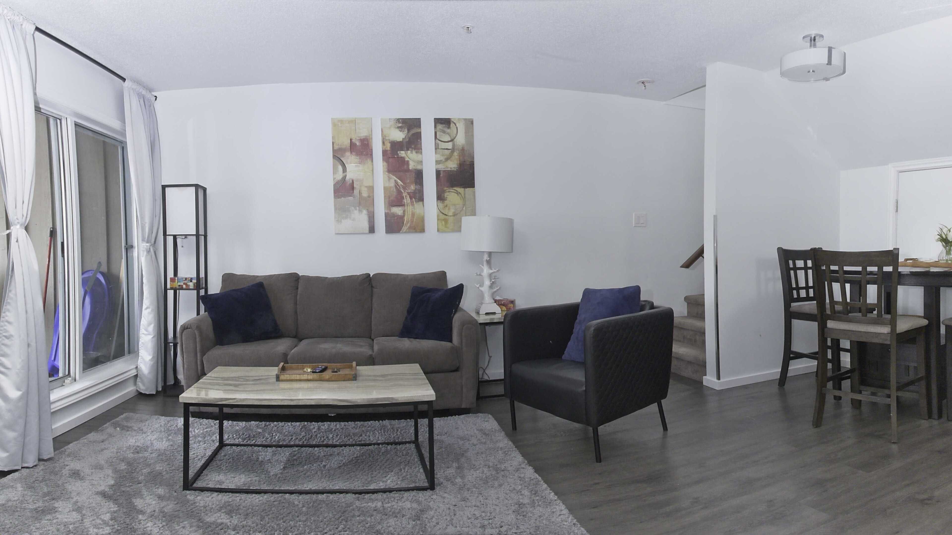 Comfortable Townhouse in Whistler Village w/ Hot Tub