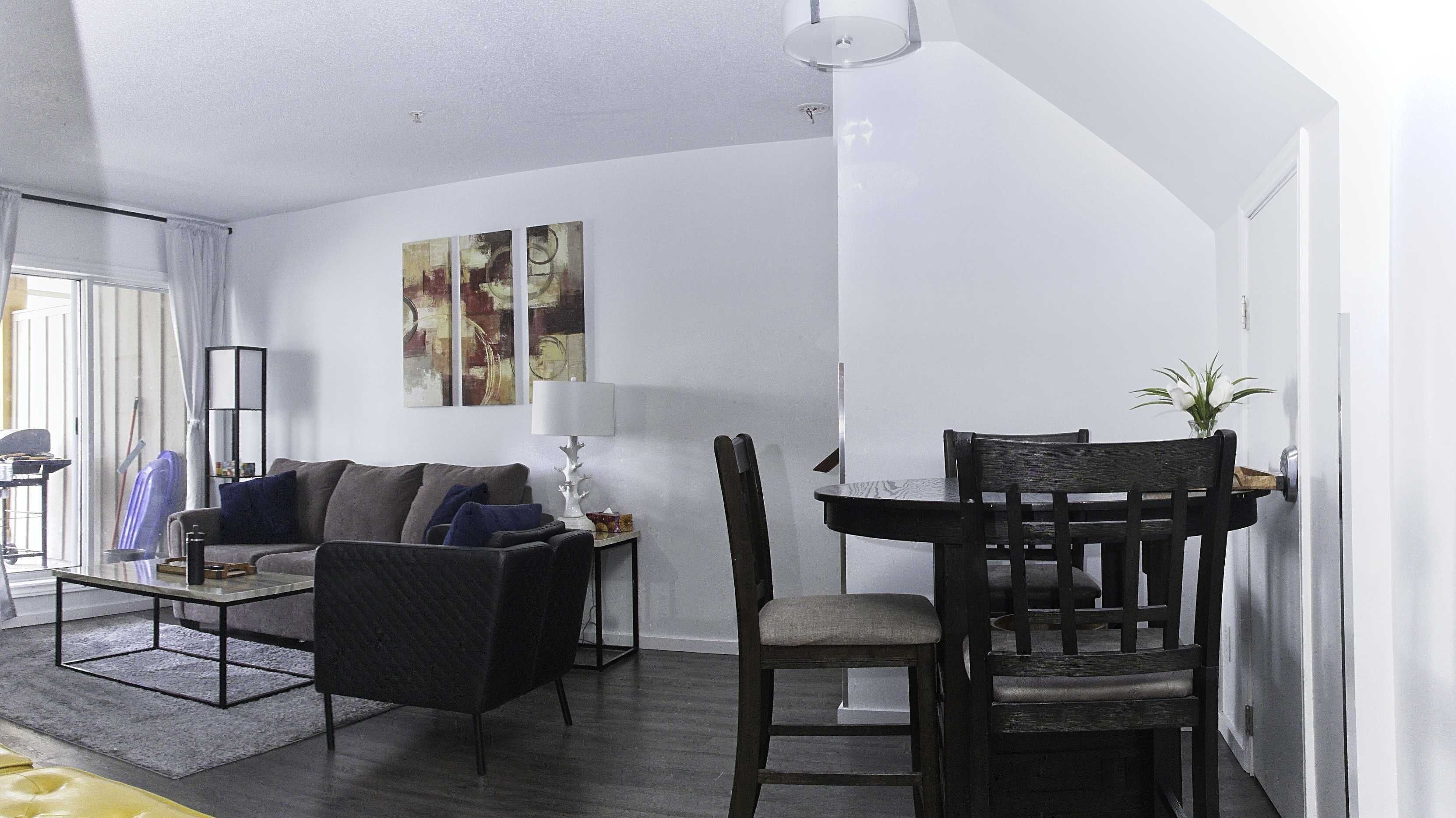 Comfortable Townhouse in Whistler Village w/ Hot Tub