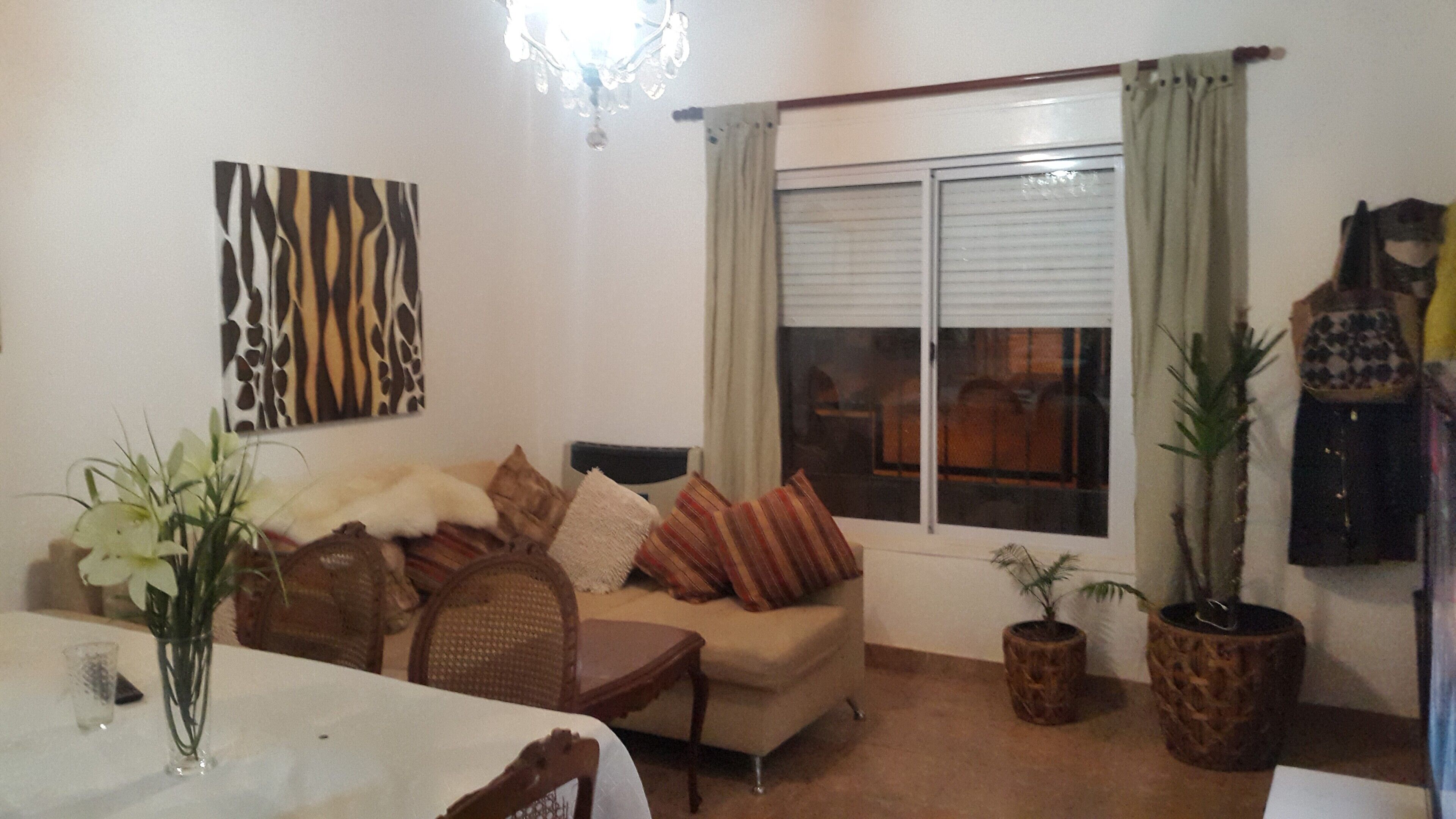 casa nueva amplia con 2 habitaciones, patio, parrila, garaje para 3 autos