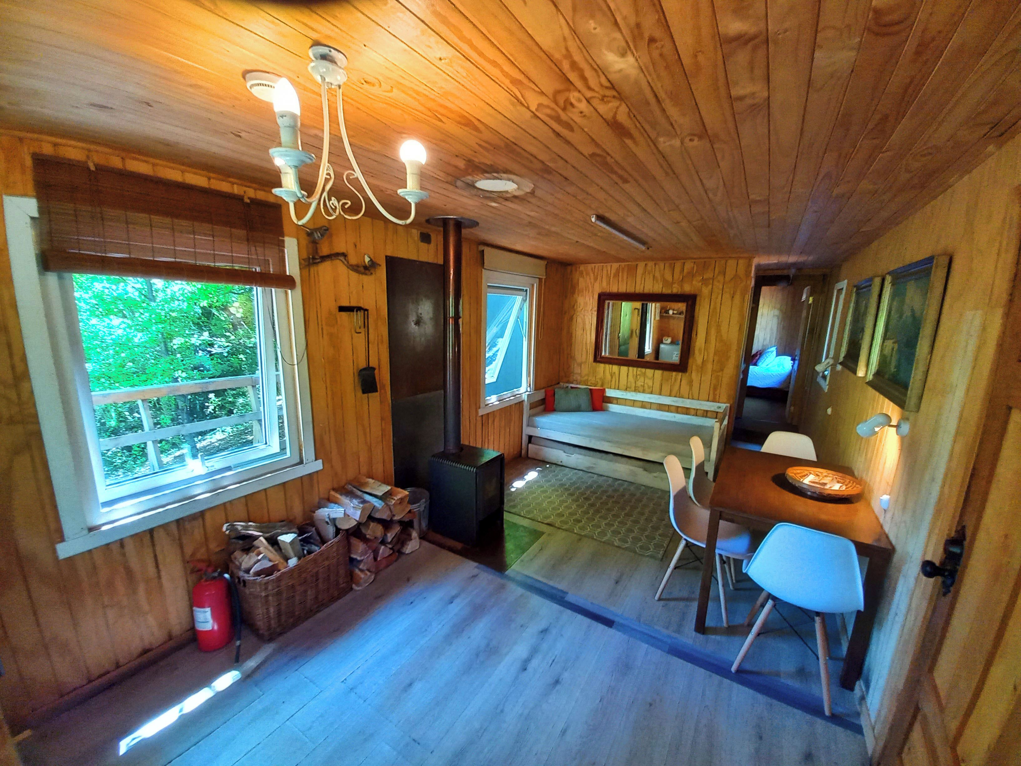 المنشأة من الداخل