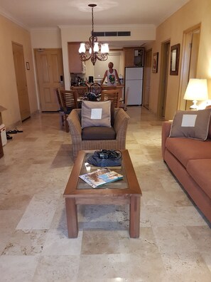 TV - Villa Del Arco Cabo San Lucas Mexico New Years Dec 27- Jan 3 2020/21  2BR  6PPL (Cabo San Lucas)