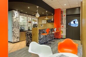 Bar (en la propiedad)