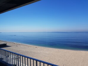Am Strand, Liegestühle