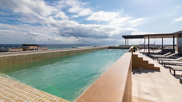 Infinity pool - Distrito Corazón (Playa del Carmen)