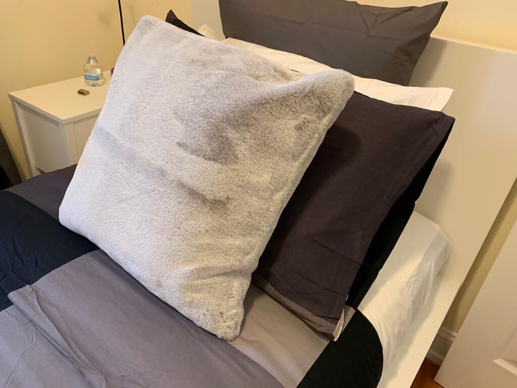 1631 3B · Astonishing 2bed Apt-20 min to NYC/ Parking Avail