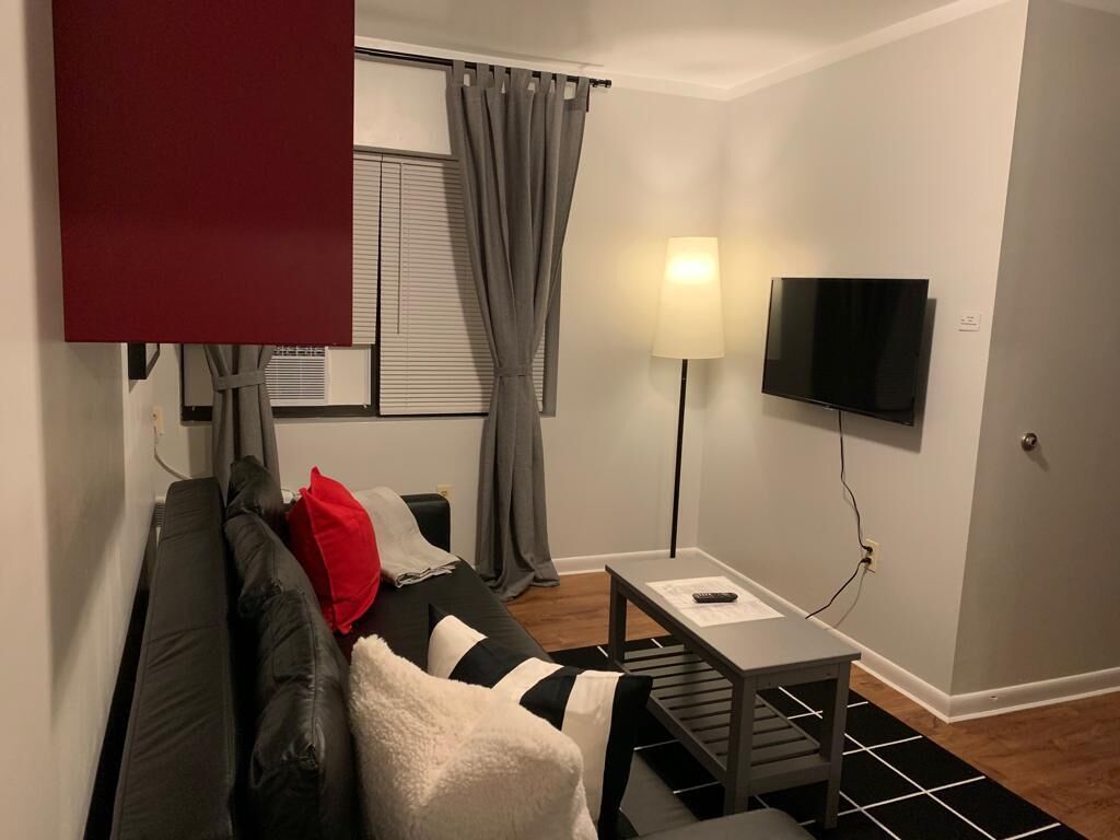 1631 4A · Perfect Choice 3bed Apt/20 min to NYC-Parking Avai