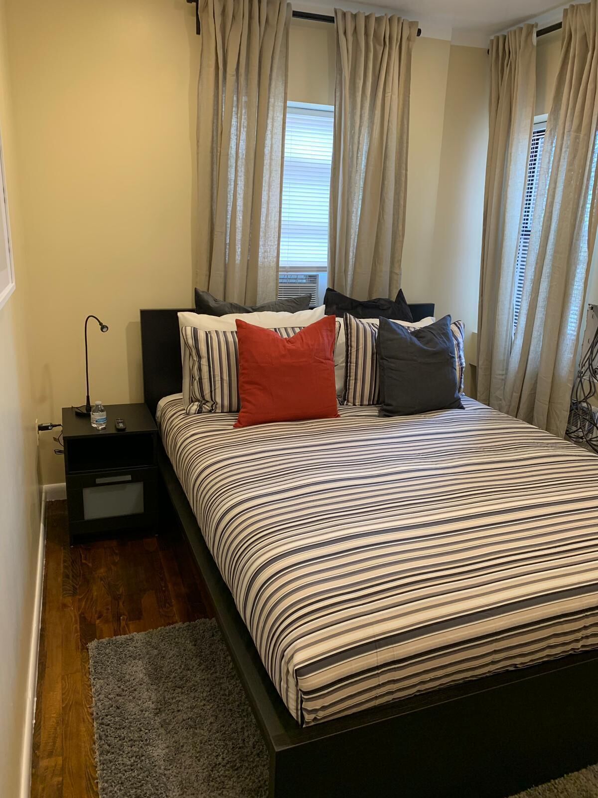 1631 4B · Simply Perfect 2bed Apt-20 min to NYC/Parking Avai