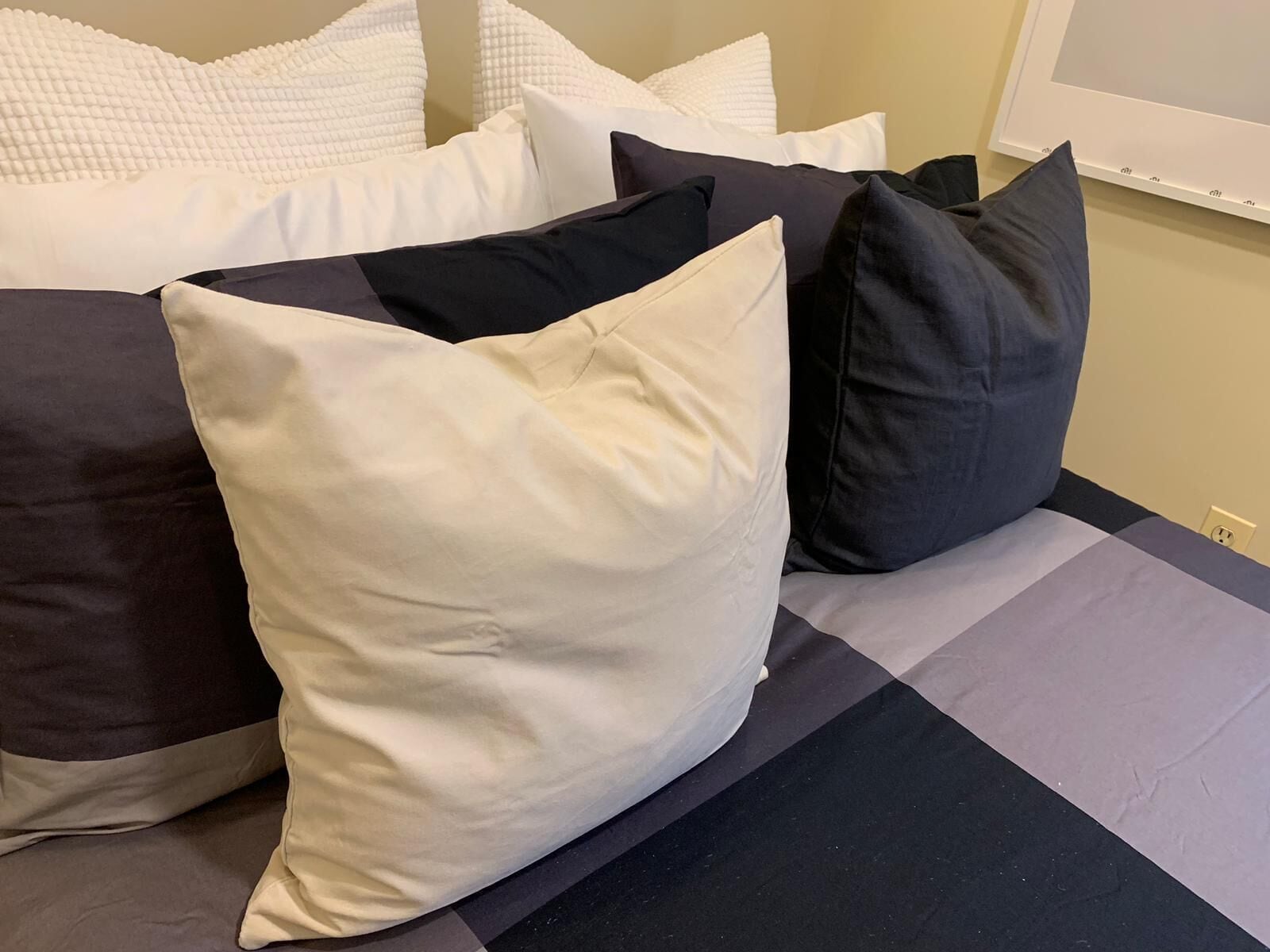 1631 4B · Simply Perfect 2bed Apt-20 min to NYC/Parking Avai