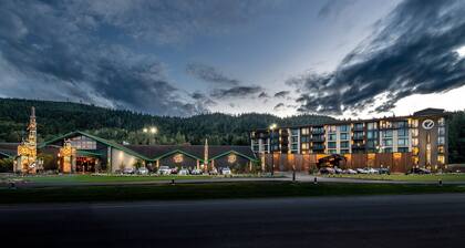 7 Cedars Hotel & Casino