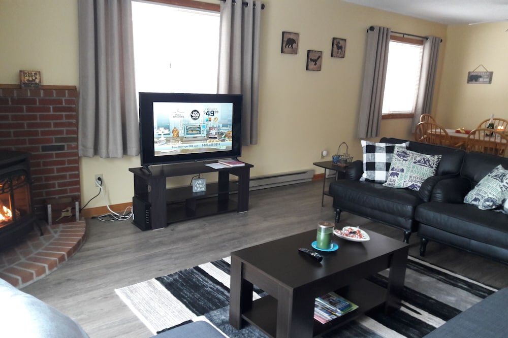 Cozy Clean 2nd Floor Condo in Conway!!!