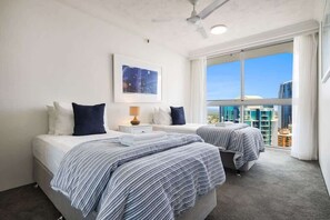 2 bedrooms, iron/ironing board, WiFi, bed sheets