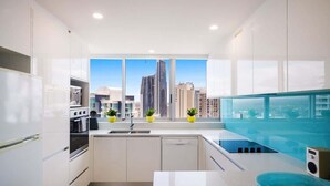 Private kitchen - 26C Peninsula Surfers Paradise Escape Ocean views (Surfers Paradise)